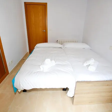 Golf Bungalow With Ac, Pool And Bbq *